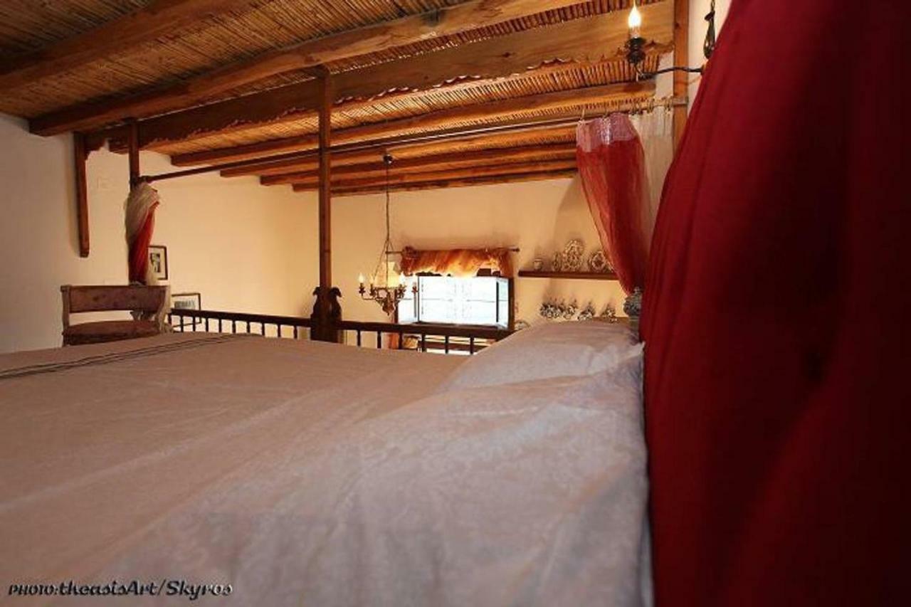 Traditional Studio Skyros Extérieur photo